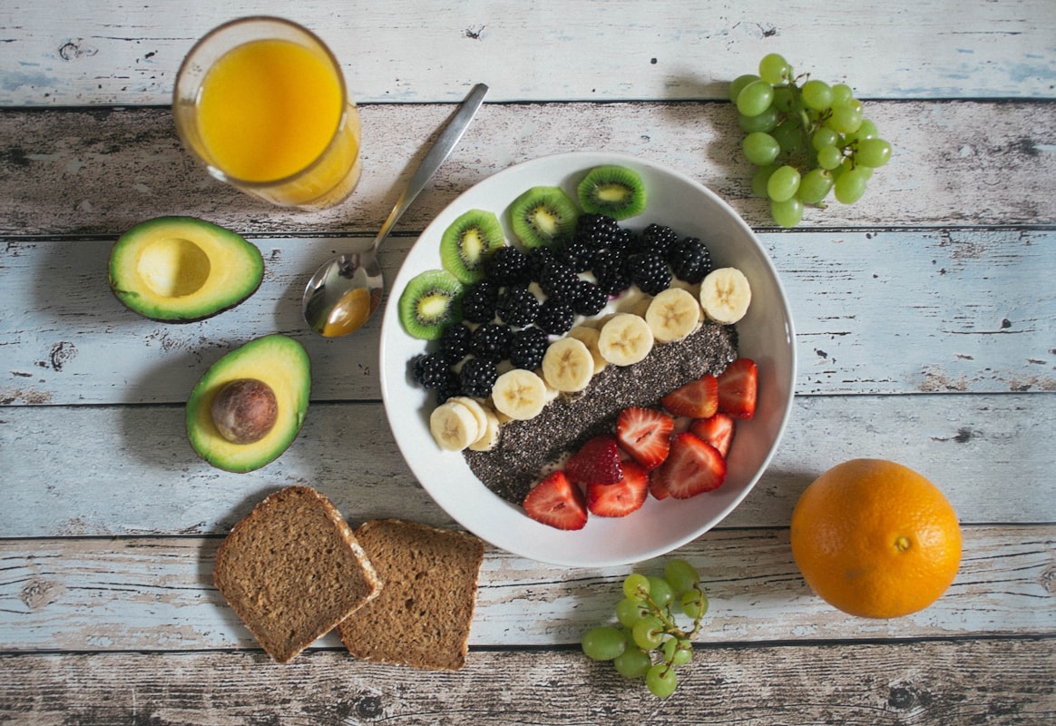 Nutritionist consulting with client about personalized meal plans